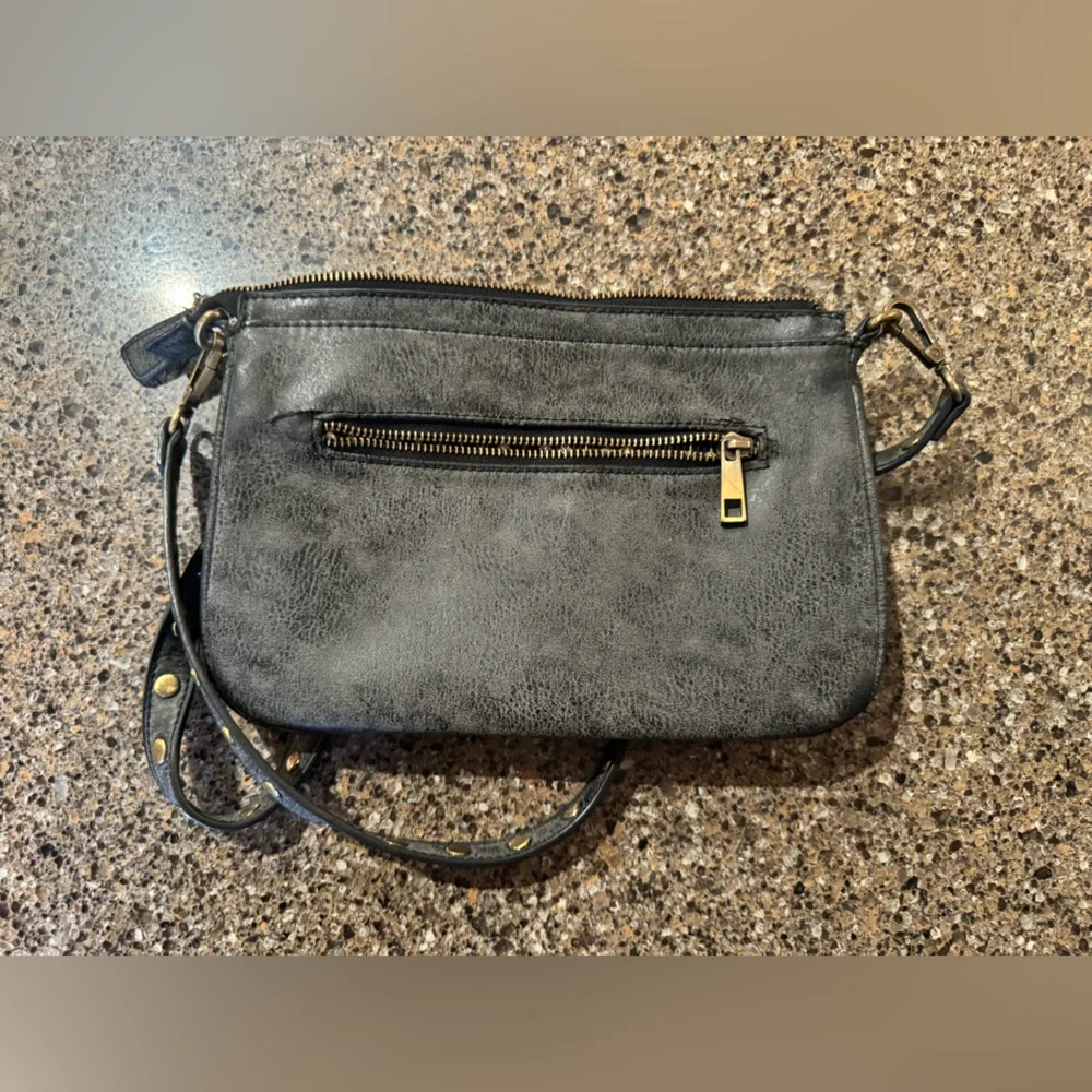 Stylish Black faux leather Bag with Gold Accents - USED - Picture 3 of 6